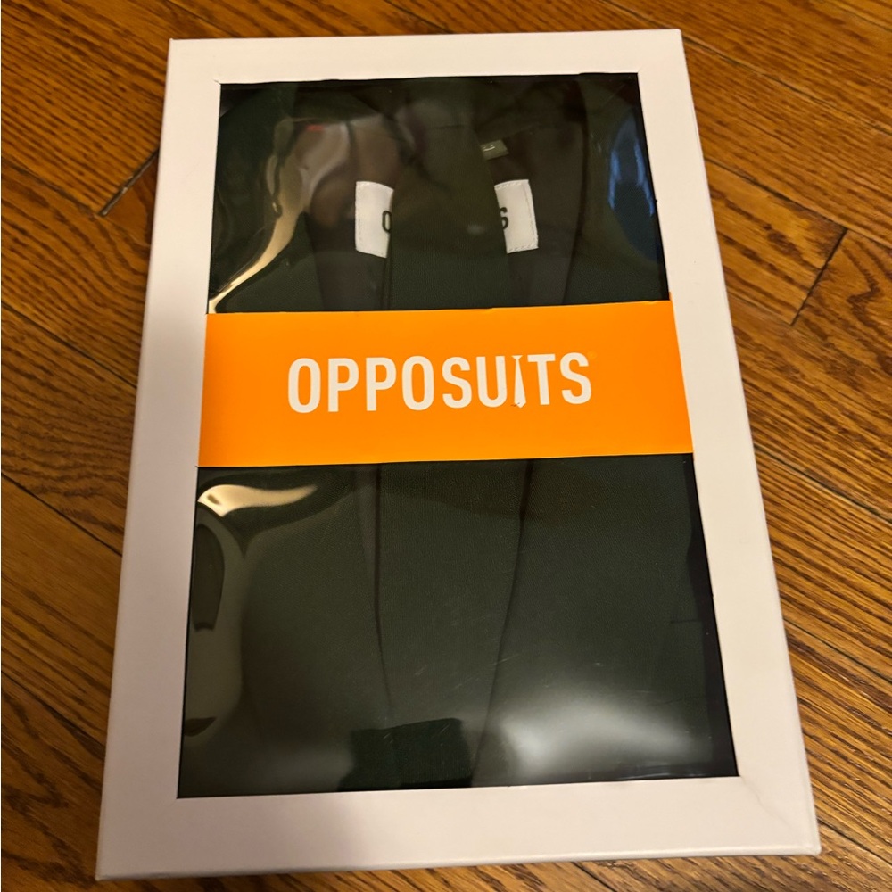 OppoSuits Green Suit